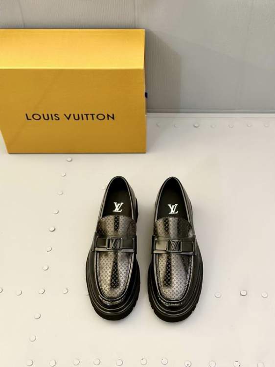 Picture of Louis Vuitton Shoes _SKULVsz38-45hnh041514544
